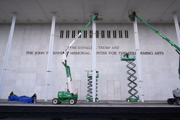 Kennedy Center Renovation Faces Claims of Construction Issues
